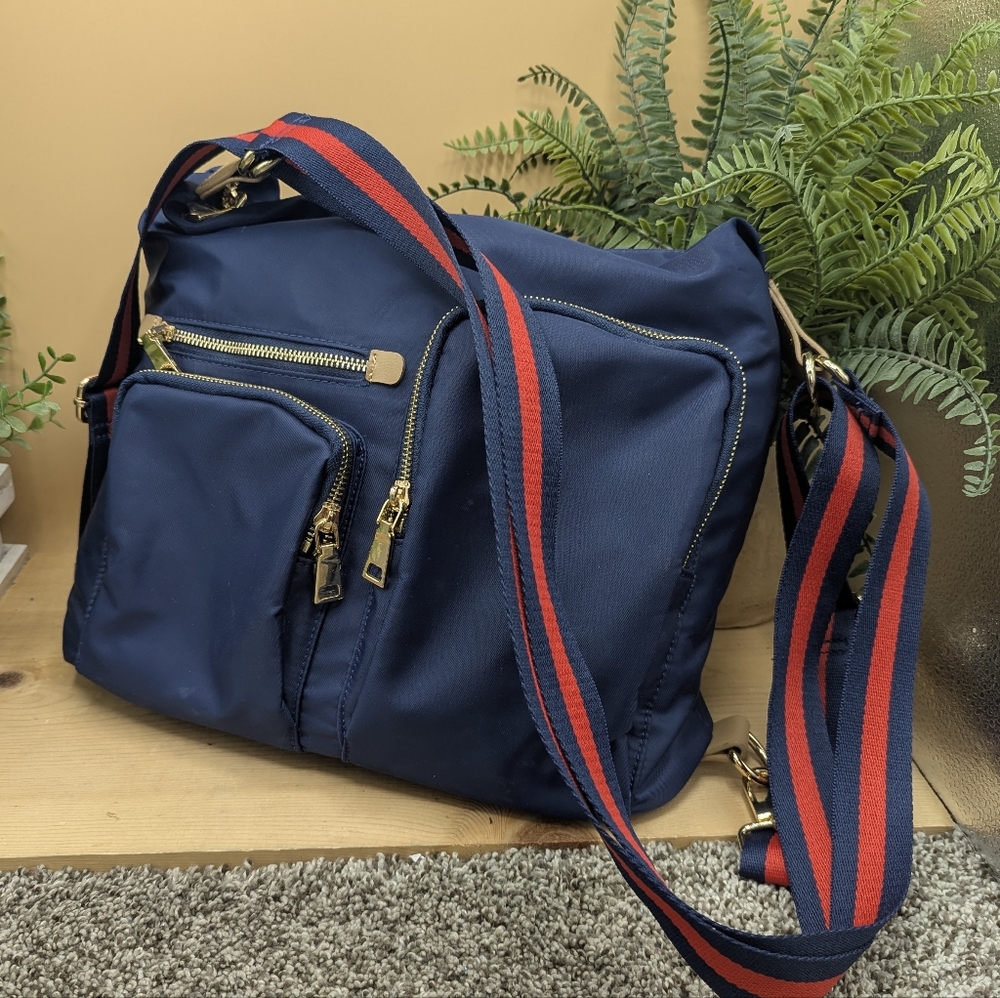Urban Expressions Shoulder Bag Blue Zip Up With Zip Outside Pockets